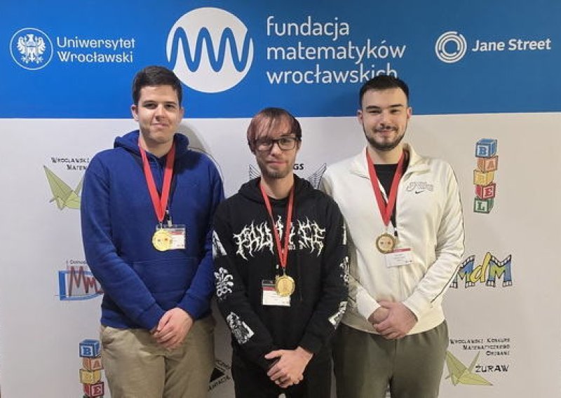 Tim hrvatskih studenata informatičara osvojio zlatnu medalju i četvrto mjesto u Poljskoj