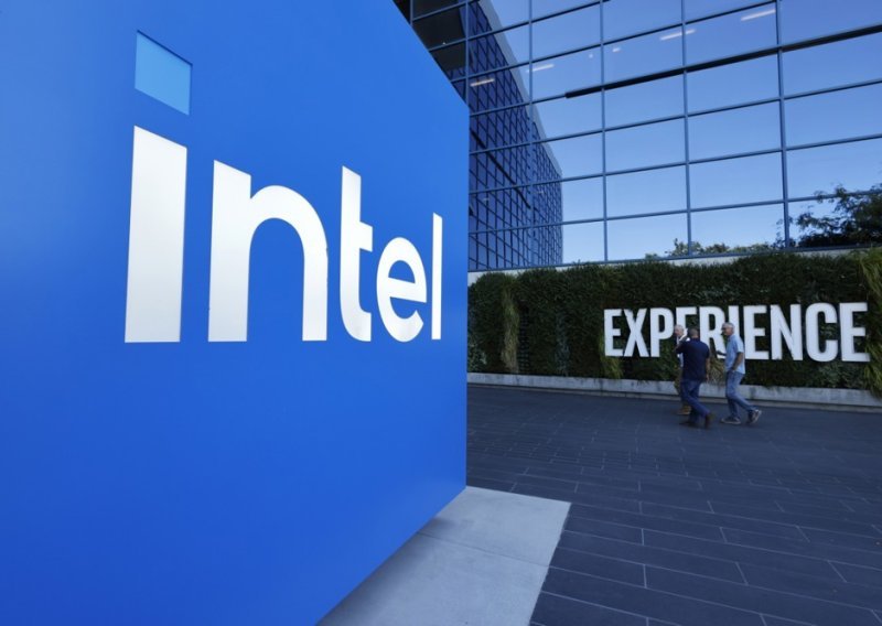 Tata i Intel udružuju snage u proizvodnji čipova u Indiji