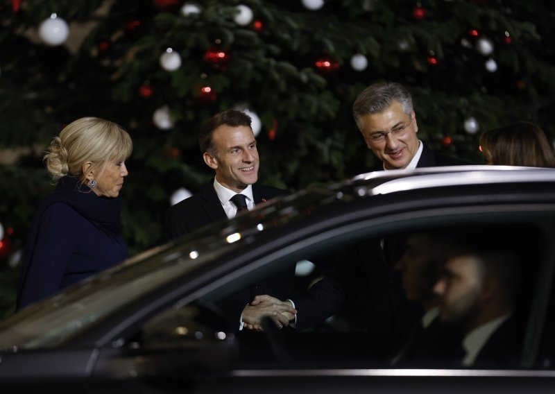 Macron priredio svečanu večeru za Plenkovića, pa 'bocnuo' Hrvatsku