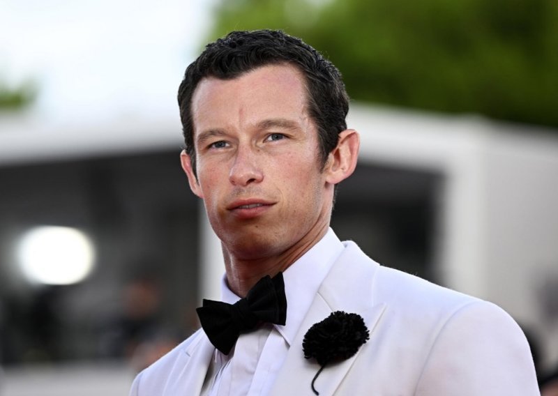 Bivši nogometaš zaručen je za slavnu pjevačicu, a sve su glasnija šuškanja da je on novi Bond