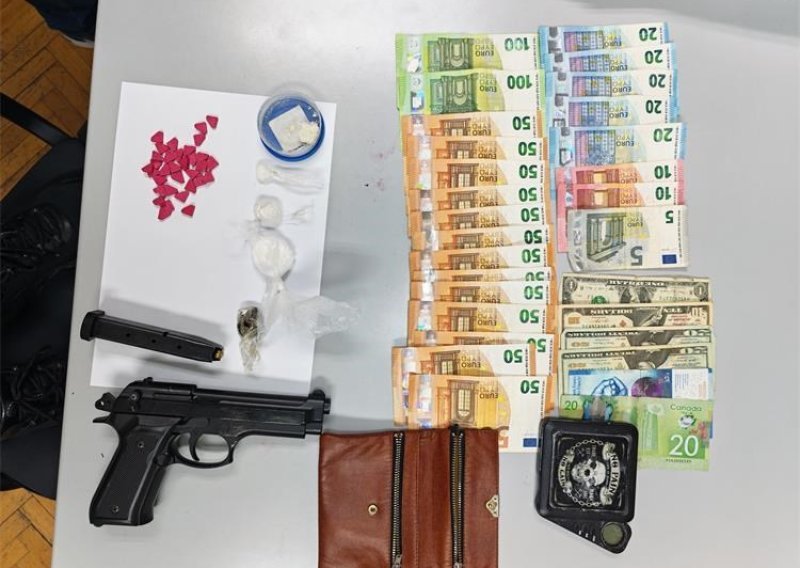 U Splitu uhićena tri dilera, pogledajte što im je policija sve pronašla