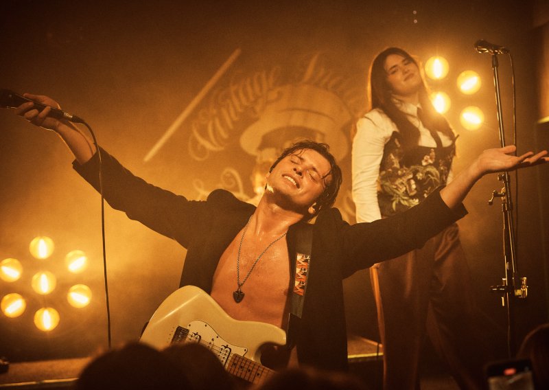 Pjesma stara 12 godina iznenada postala najslušanija u Hrvatskoj, a sve zbog jednog razloga