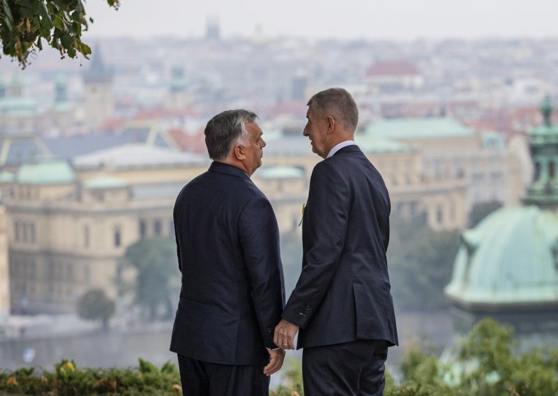 Je li novi češki premijer Orban 2.0? Oba su tvrdolinijaši, ali postoji jedna velika razlika