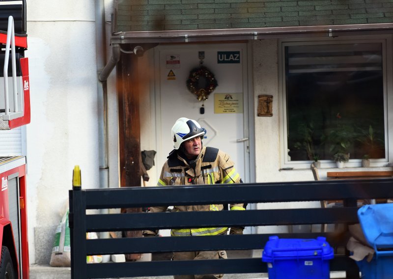 Gori Dom za starije u Karlovcu: Požar iz dimnjaka brzo se proširio