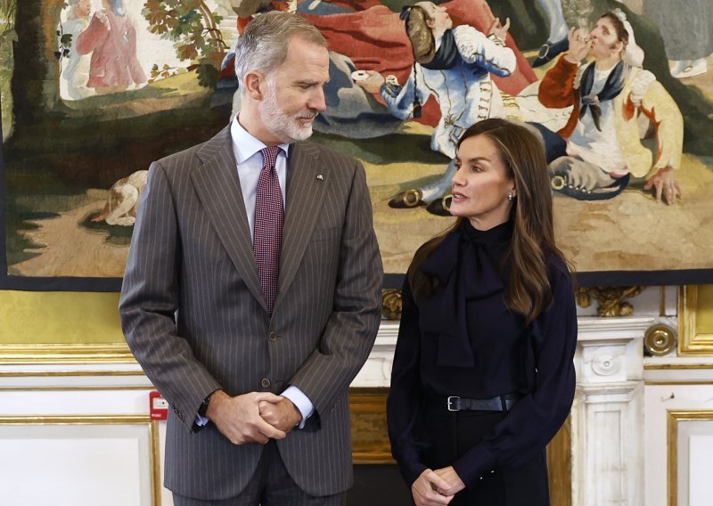 Chic detalj koji podiže svaki outfit favorit je kraljice Letizije i Kolinde Grabar Kitarović