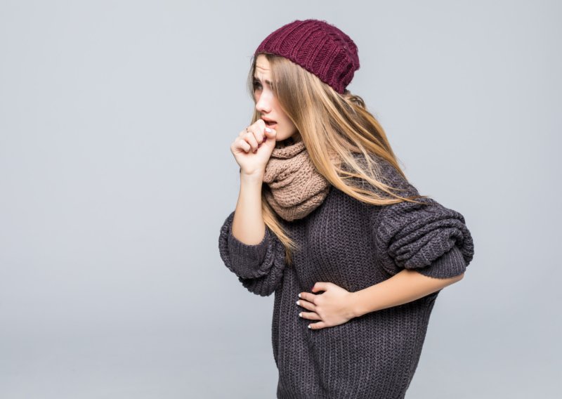 Ovo su najučinkovitiji načini za smirivanje upornog kašlja