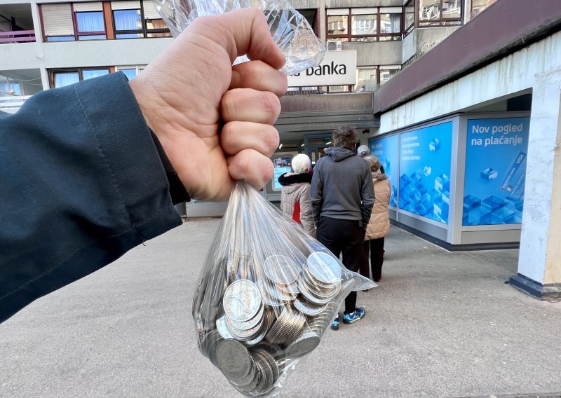 Ako imate kovanice kuna i lipa požurite ih zamijeniti: Vrijeme istječe, gužve sve veće