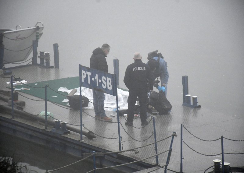 Preminula još jedna osoba nakon prevrtanja čamca s migrantima u Slavonskom Brodu