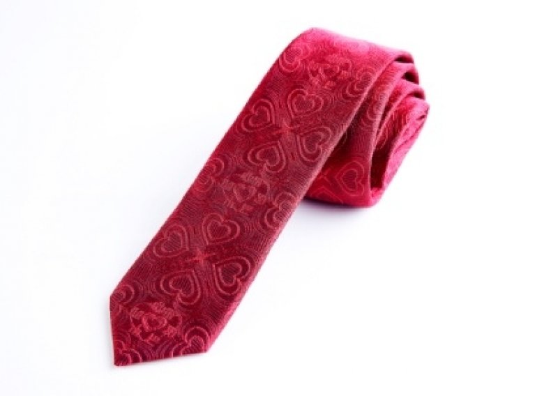 Poklonite Croata kravatu ili etui za Valentinovo - prijava
