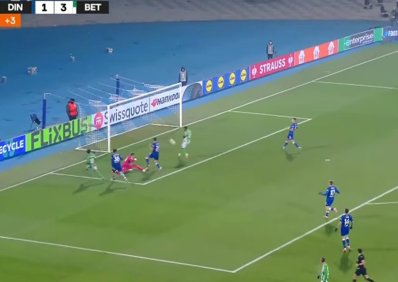 Pogledajte nevjerojatan promašaj! Maksimir ovo ne pamti još od Ilije Sivonjića