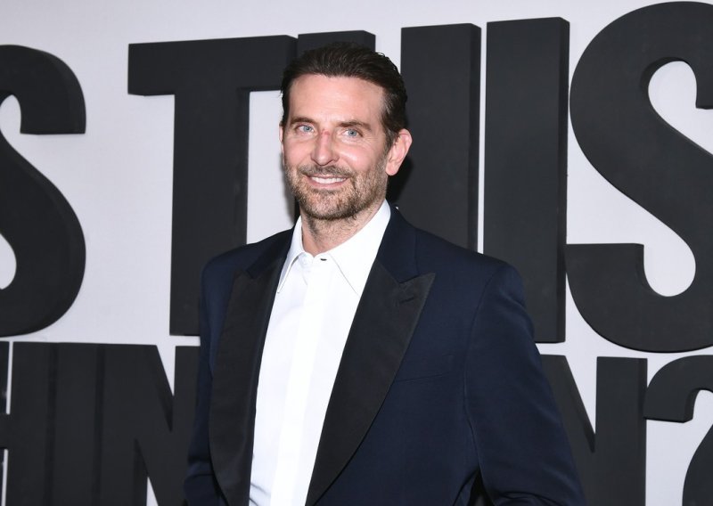 Svi gledaju u nos Bradleyja Coopera: Što mu se dogodilo?