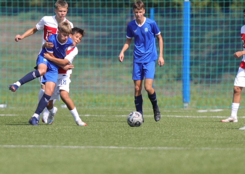 Hrvatsko čudo od djeteta potpisuje za Bayern; o transferu se raspisao i Fabrizio Romano