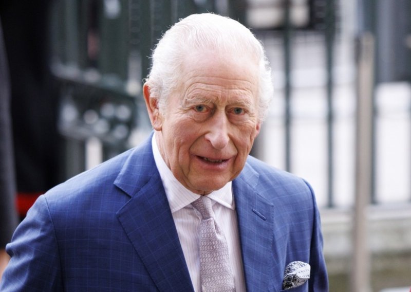 Kralj Charles III. zakazao obraćanje javnosti: Svi strahuju što će objaviti
