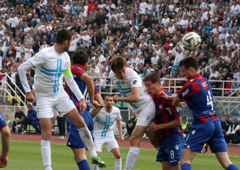 Rijeka bez problema svladala Hajduk u Jadranskom derbiju