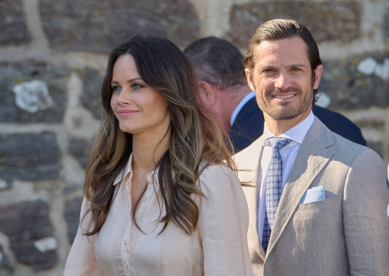 Dvor hitno reagirao: Nakon niza nagađanja, napokon su progovorili o vezi princeze i Epsteina