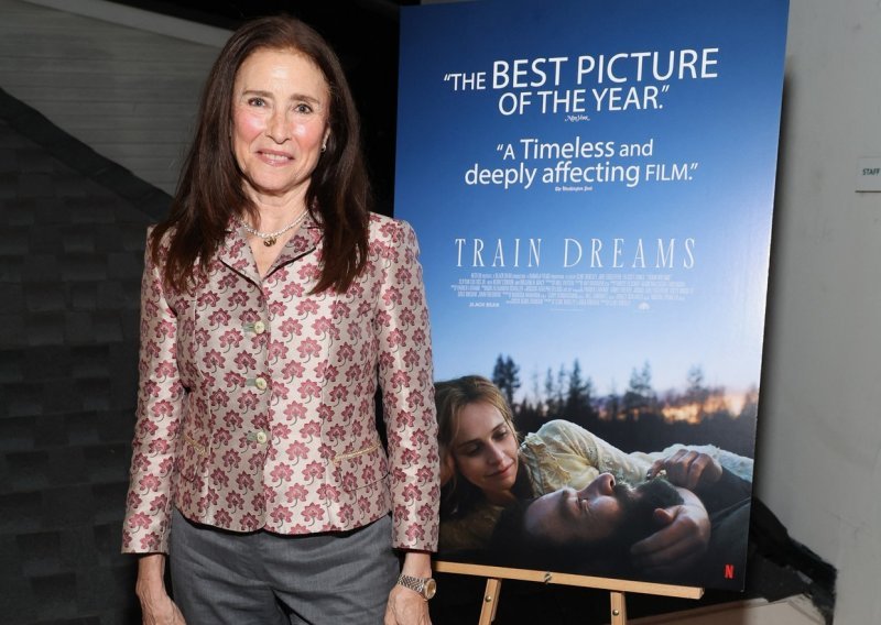 Rijetko se pojavljuje u javnosti: Prva supruga Toma Cruisea privukla pažnju izgledom