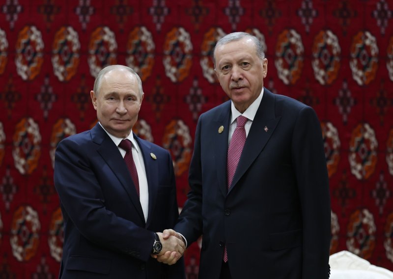 Sastali se Erdogan i Putin: 'Mir nije daleko, to vidimo'