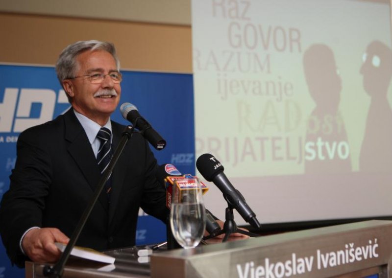 Kerum 2009: Yes, I can!; Ivanišević 2013: Ja to mogu!