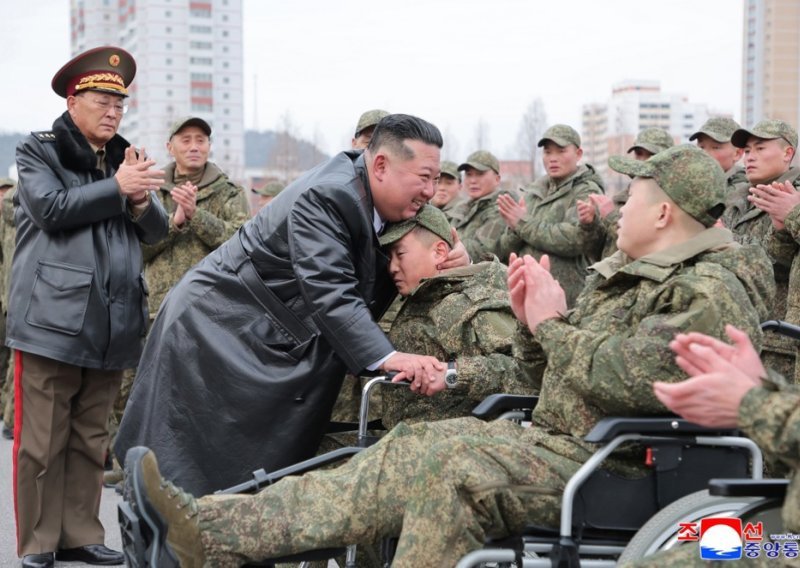 Jong Un pohvalio vojnike nakon povratka iz Rusije: 'Pokazali su apsolutnu odanost'