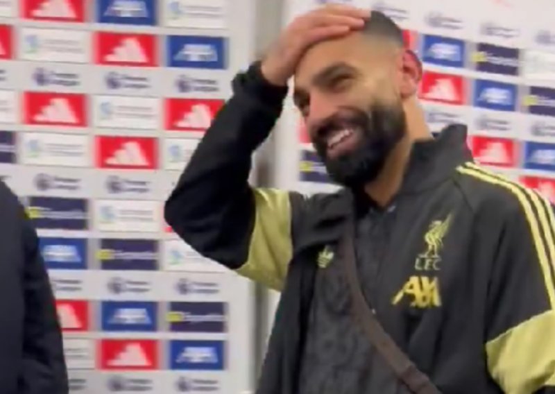 Van Dijk je davao intervju, a onda je novinar upitao Salaha ima li dvije minute! Pogledajte hit video