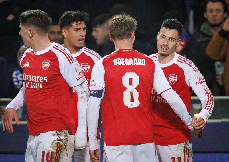 Navijači razmontirali zvijezdu Arsenala: 'Prodajte ga, on ne smije više nikad započeti utakmicu'