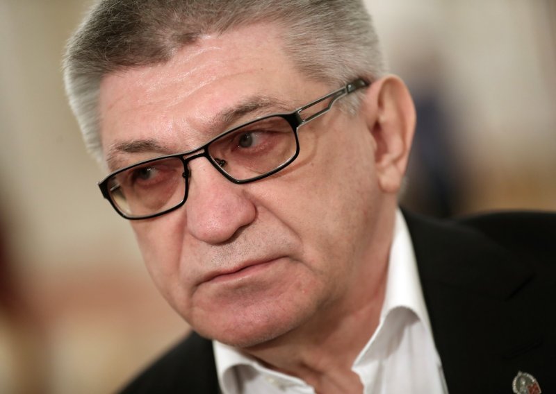 Pred ovim čovjekom Putin je teško pronalazio riječi: 'U SSSR-u su mi objašnjavali...'