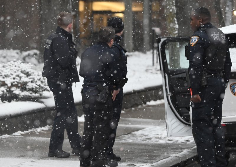 Priveden napadač na sveučilište Brown: Dvadesetak agenata upalo je u hotelsku sobu
