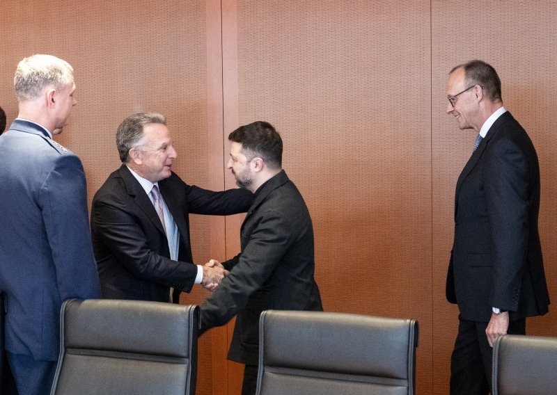 Zelenski i Witkoff sjeli za stol, Rusi: Ne očekujemo ništa dobro