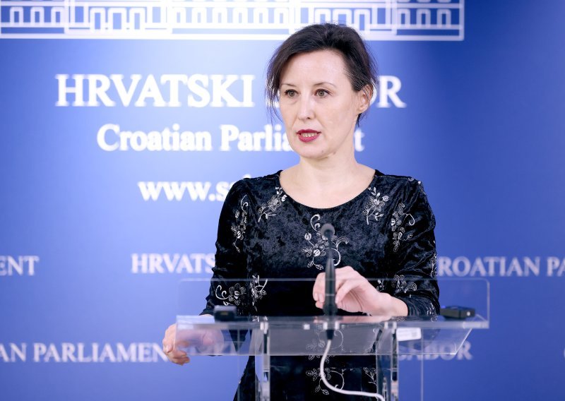 Odgođena odluka o skidanju imuniteta Daliji Orešković, nije bilo kvoruma