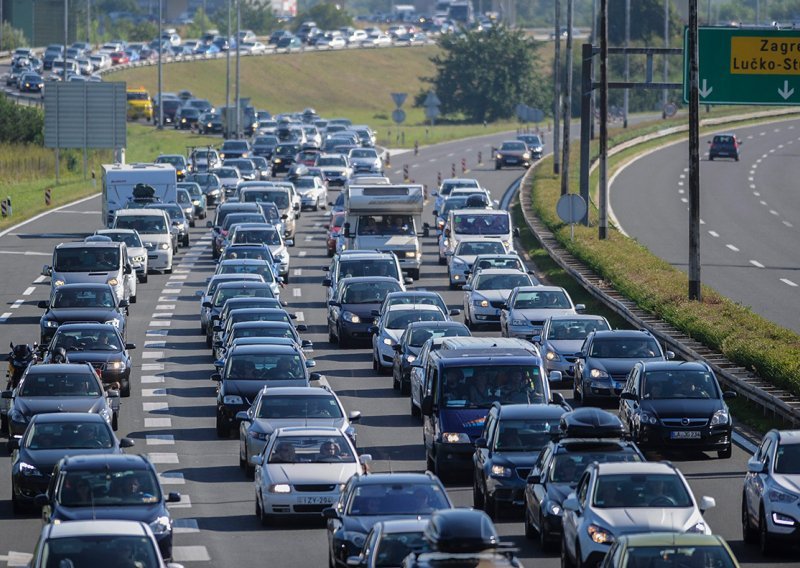 Najveće gužve na graničnim prijelazima i autocesti A1