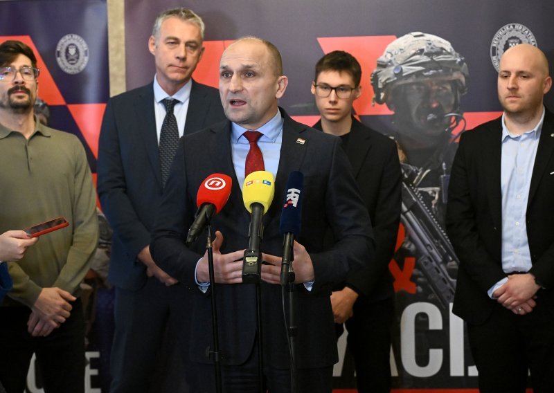 Anušić: Cilj nam je snažna i neovisna hrvatska obrambena industrija