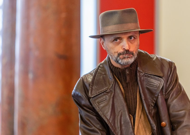 U Gavelli predstavljen roman Damira Karakaša 'Sunčanik'