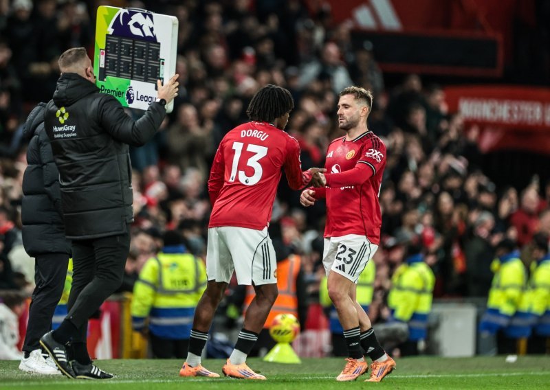 Nakon najluđe utakmice sezone, navijači Uniteda tjeraju zvijezdu: 'Sramota, maknite ga iz našeg kluba'