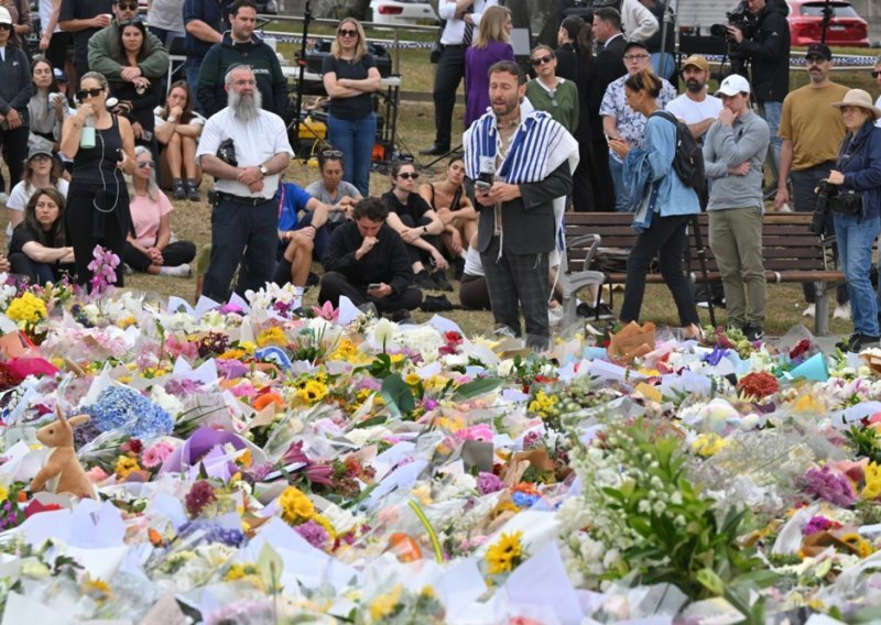 Australija slavi četvero ljudi nakon masovne pucnjave: 'Njihova hrabrost spasila je živote'