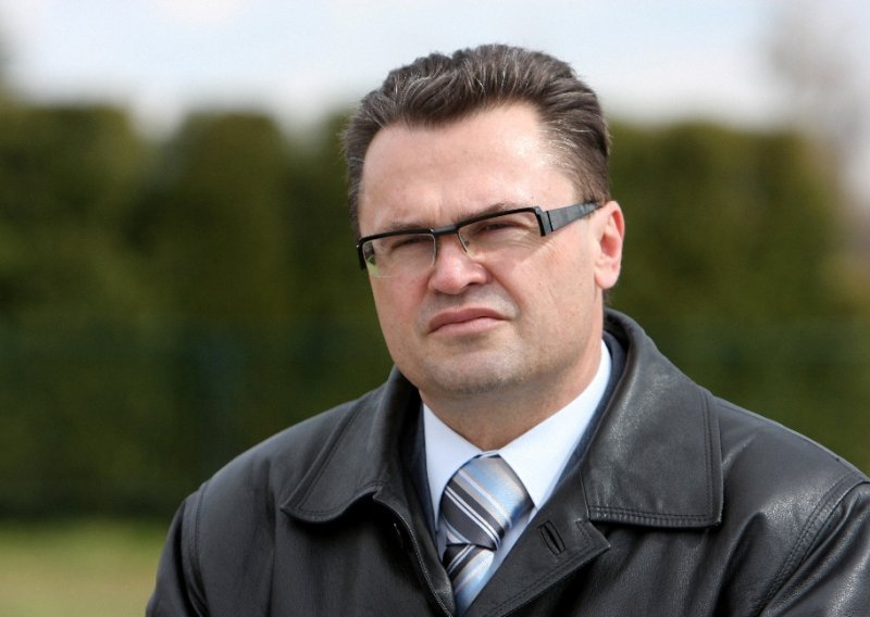 Ptiček pušten na slobodu