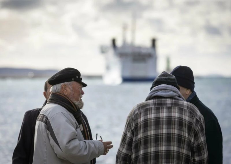 Pogledajte što sve 2026. donosi umirovljenicima: Nekima će mirovina solidno porasti