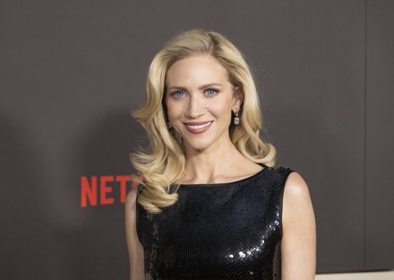 Nakon što je video o njezinim operacijama postao viralan, oglasila se glumica: 'Nisam išla pod nož, ali radila sam ovo'