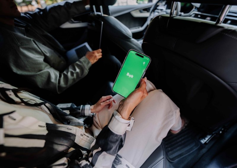 Zagreb među top 6 najčarobnijih u Europi, ritam grada ubrzava, a taksi prvi izbor za siguran povratak kući