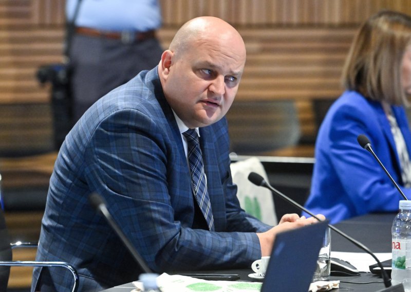 Ministar Šušnjar otkrio koji potez Vlade smatra najpozitivnijim u 2025.