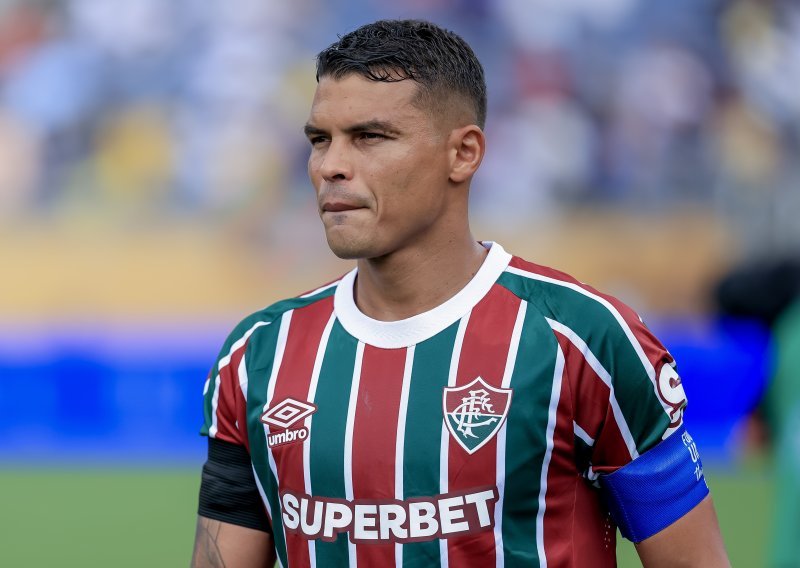 Legendarni Brazilac raskinuo ugovor i vraća se u Europu