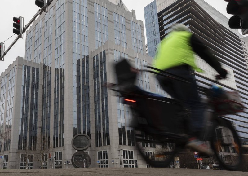 Neupadljiva zgrada u Bruxellesu u središtu geopolitičkog rata: U njoj se čuvaju bilijuni eura