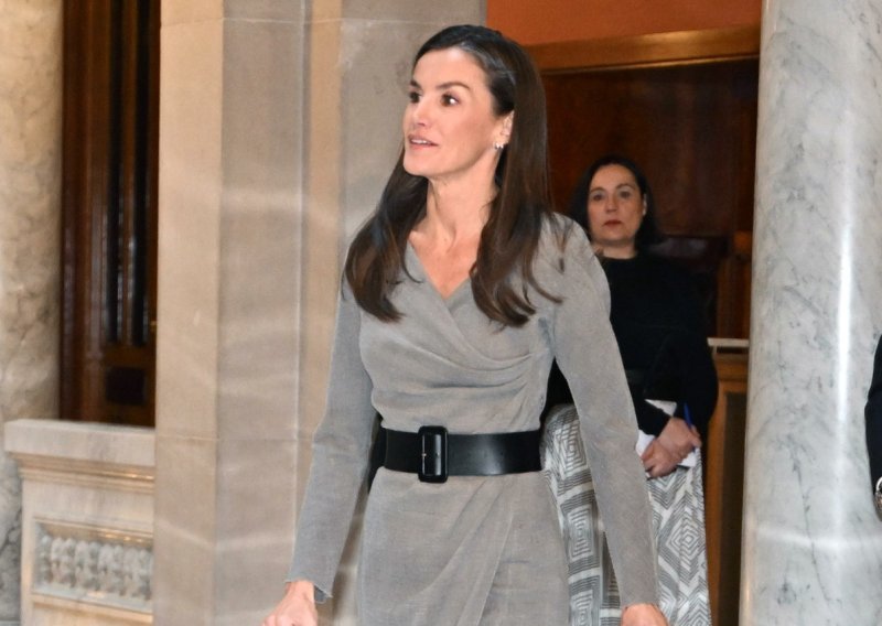 Ove čizme nikad ne izlaze iz mode: Kraljica Letizia ima savršenu zimsku kombinaciju