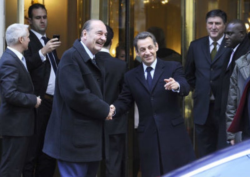 Sarkozy je prevrtljiv i nervozan