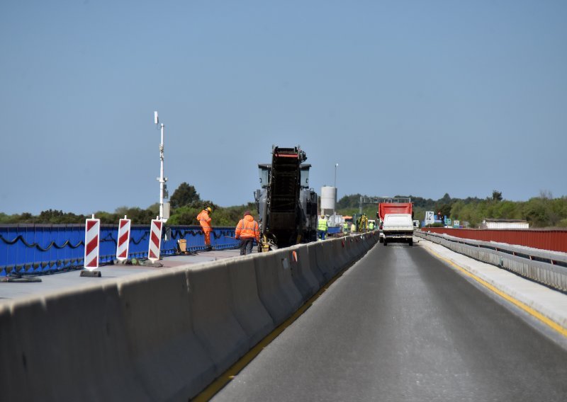 Spojen posljednji element vijadukta Limska Draga