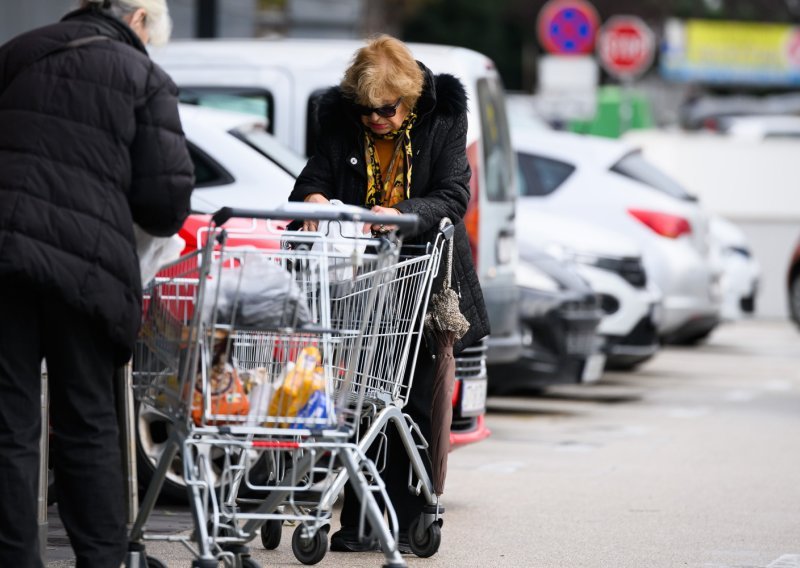 Blagdanska košarica ruši rekorde: 'Većina će bakalar vidjeti samo na reklami'