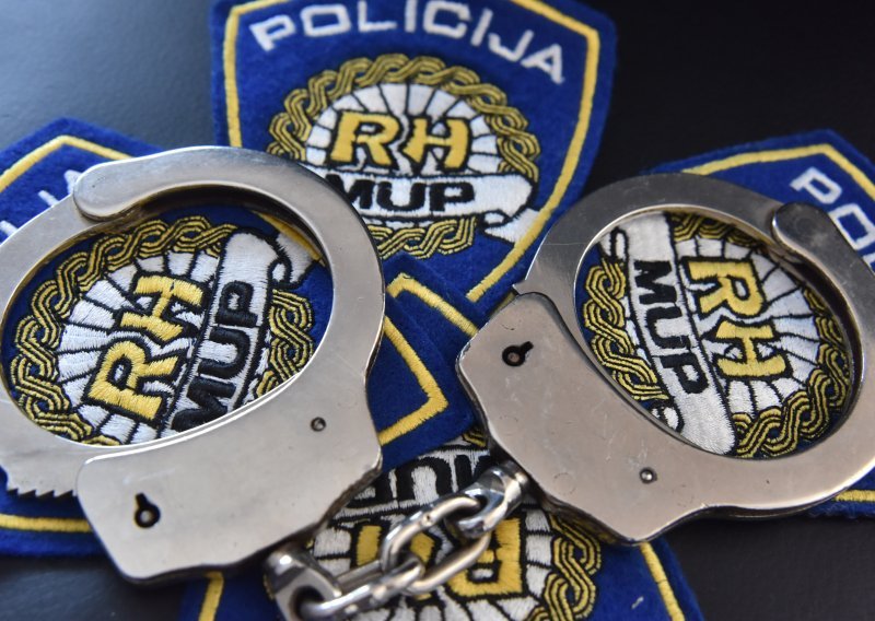 Uskok podigao optužnicu protiv policajaca koji su odavali MUP-ove podatke odvjetniku
