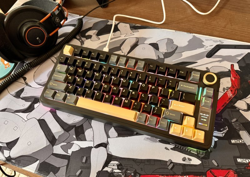 Tiha tipkovnica za gejming i posao: Isprobali smo Epomaker x AULA EA75 Max