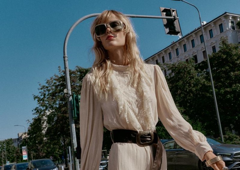 Elegantna i bezvremenska: Ovo je najljepša haljina koju možete kupiti u Zari