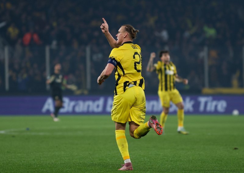 Evo kako je Domagoj Vida 'dirnuo u žicu' predsjednika AEK-a i 'izbio' mu 200.000 eura