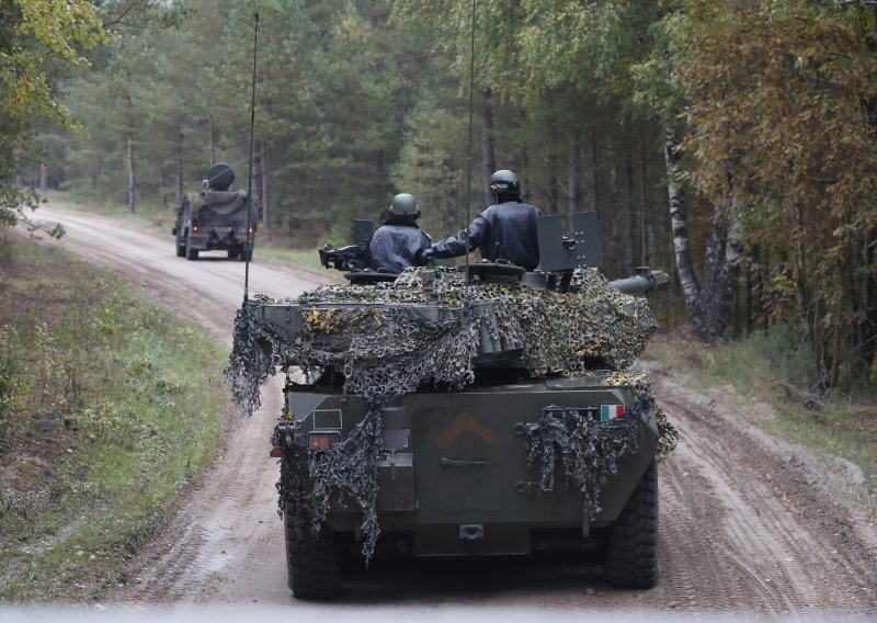 NATO se pojačava na istočnom krilu: Raspoređuje se robotska obrana